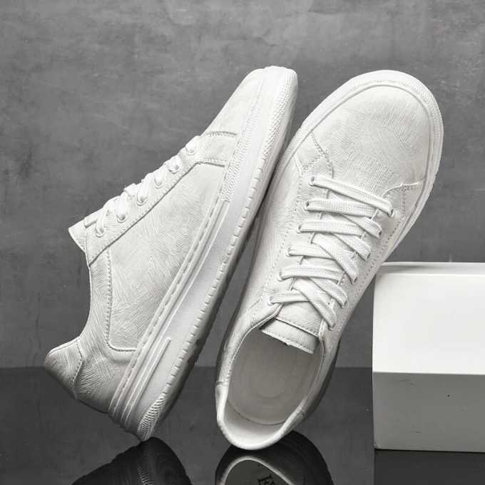 Hudson Timeless Sneaker