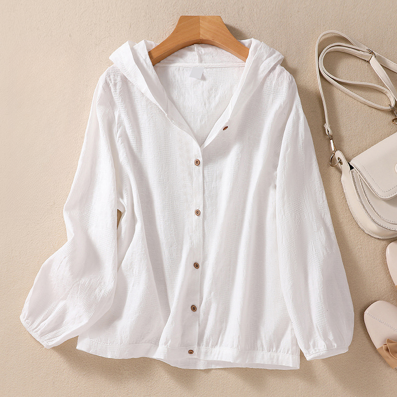 Linen Hoodie by Amanda