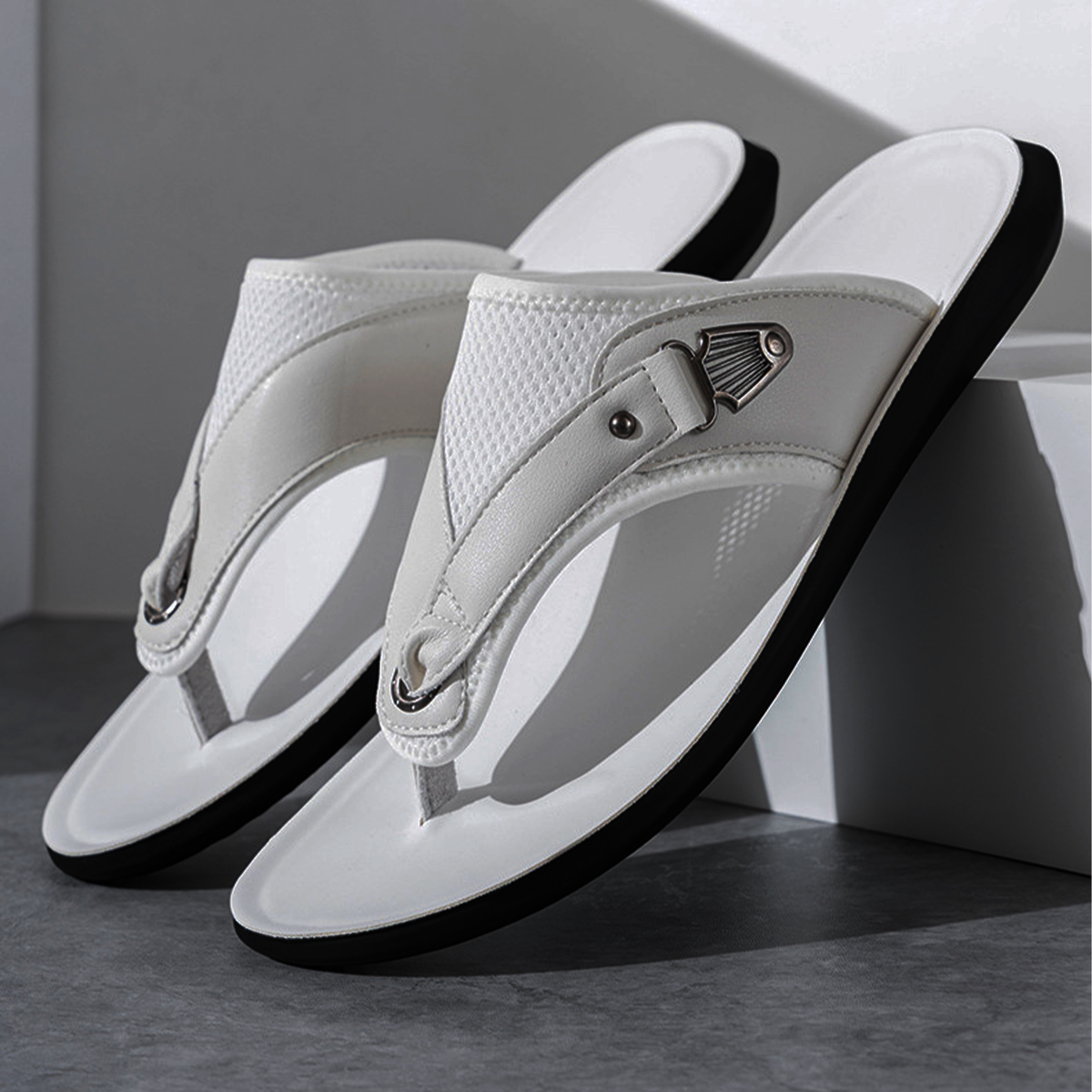 Solora Luxe Slide Sandals