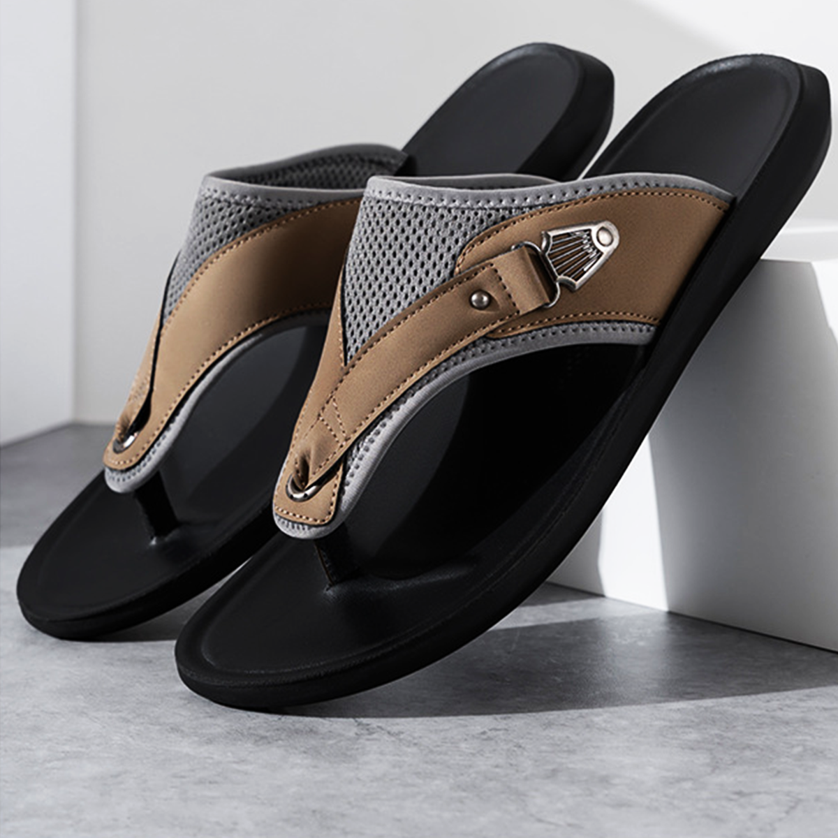Solora Luxe Slide Sandals