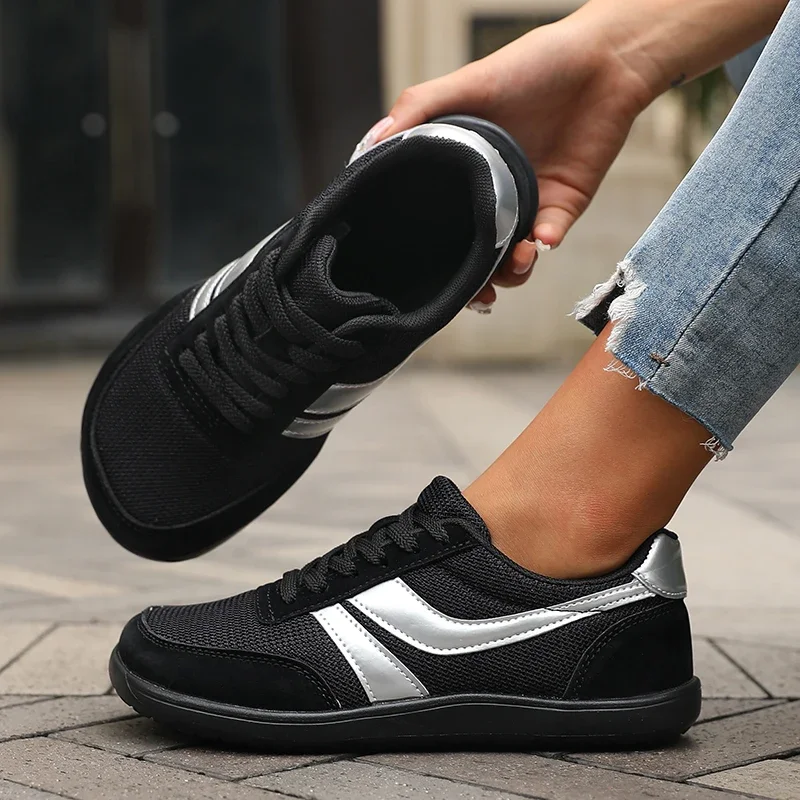 Zylla Vintage-Inspired Sneakers