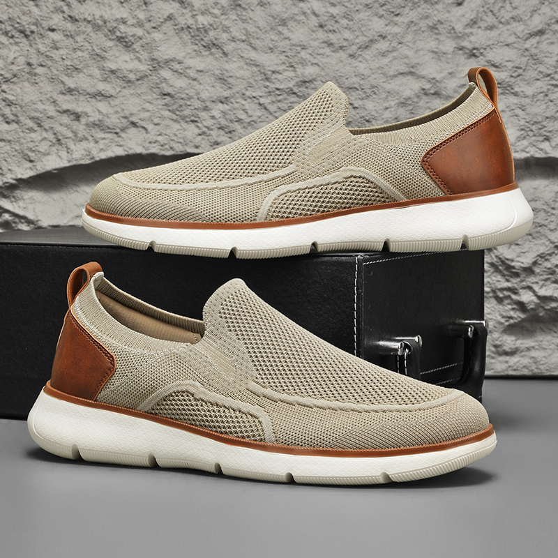 Arlo Knitted Sneakers