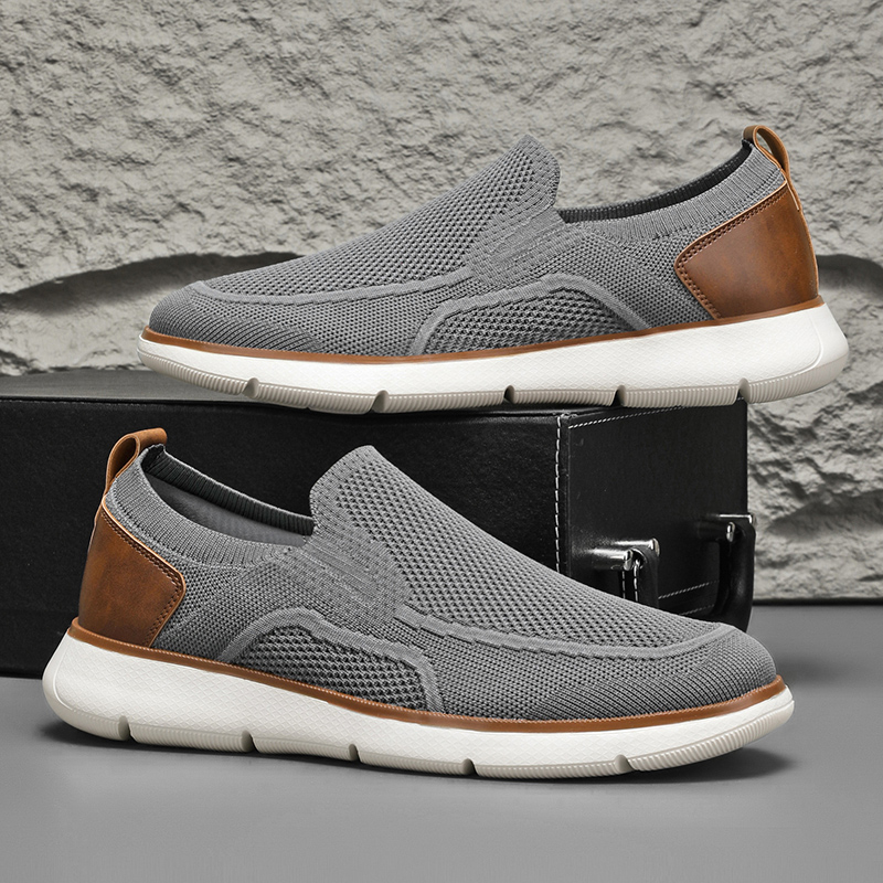 Arlo Knitted Sneakers