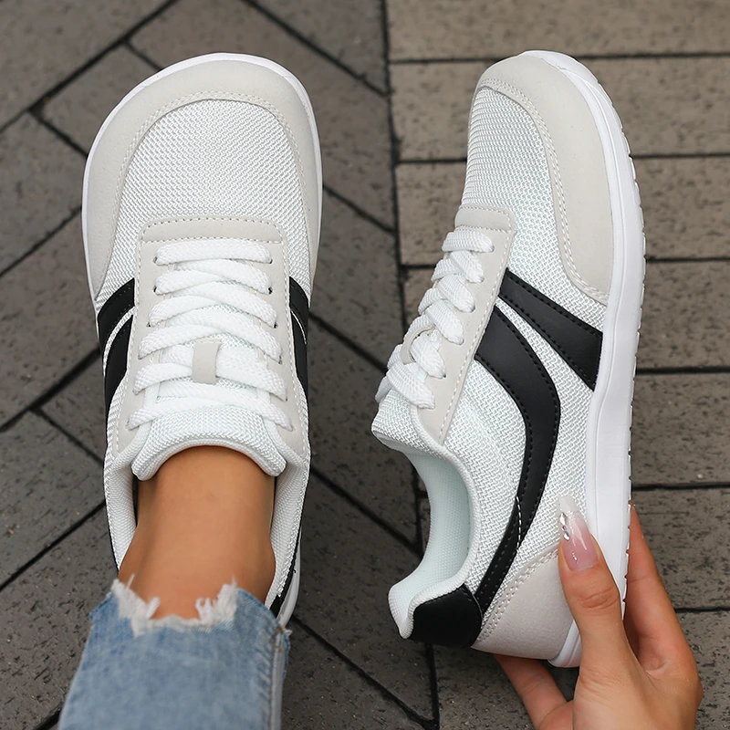 Zylla Vintage-Inspired Sneakers