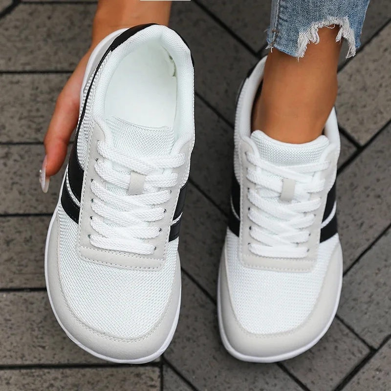 Zylla Vintage-Inspired Sneakers