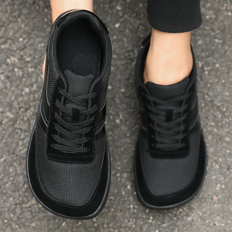 Vintage-Inspired Veltra Sneakers