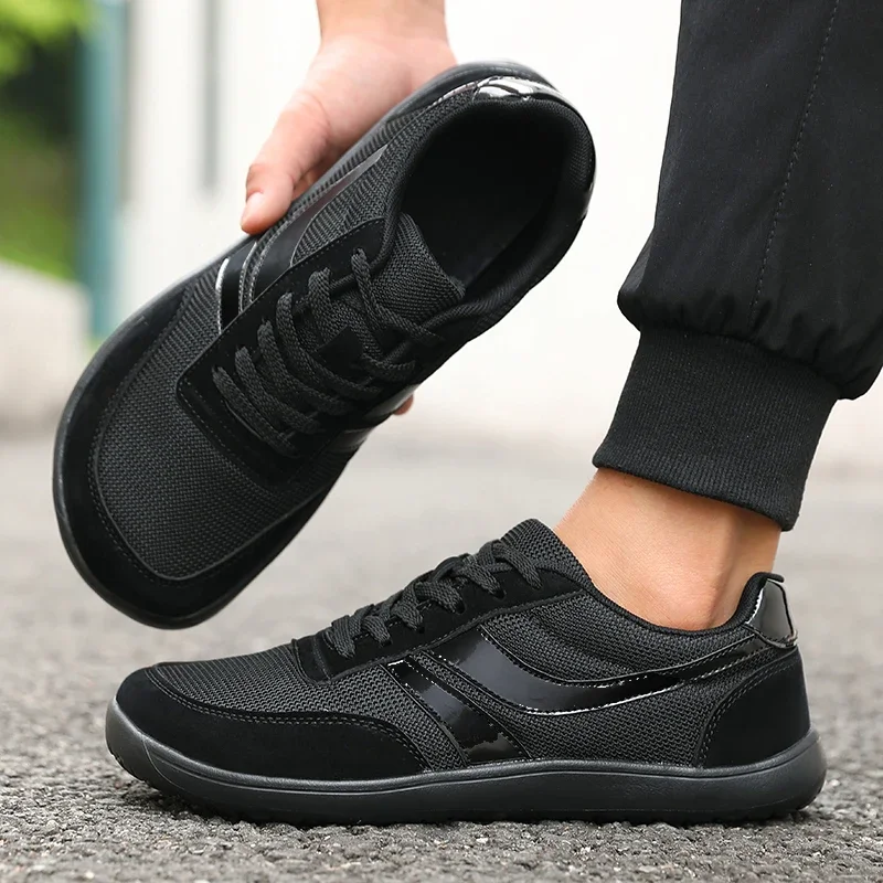 Vintage-Inspired Veltra Sneakers