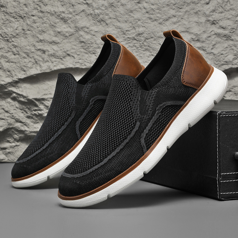 Arlo Knitted Sneakers