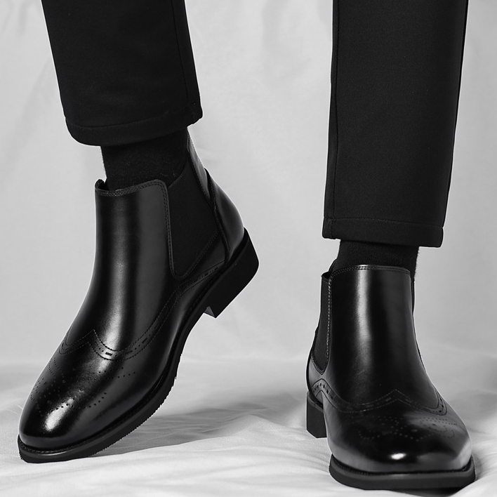 Davos Premium Leather Chelsea Boots