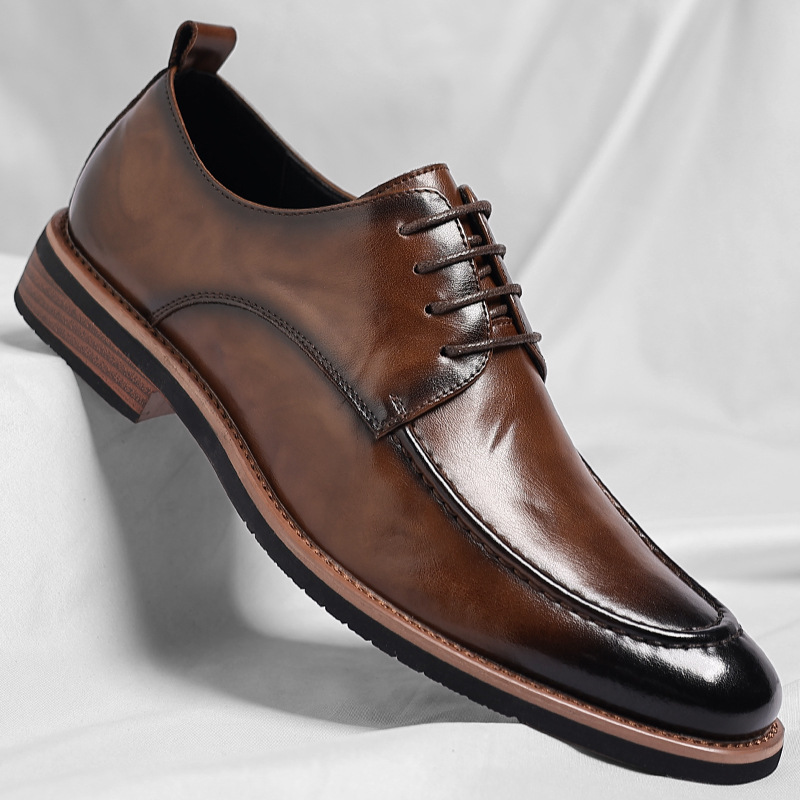 Classic Leather Dress Shoes in Regency Style