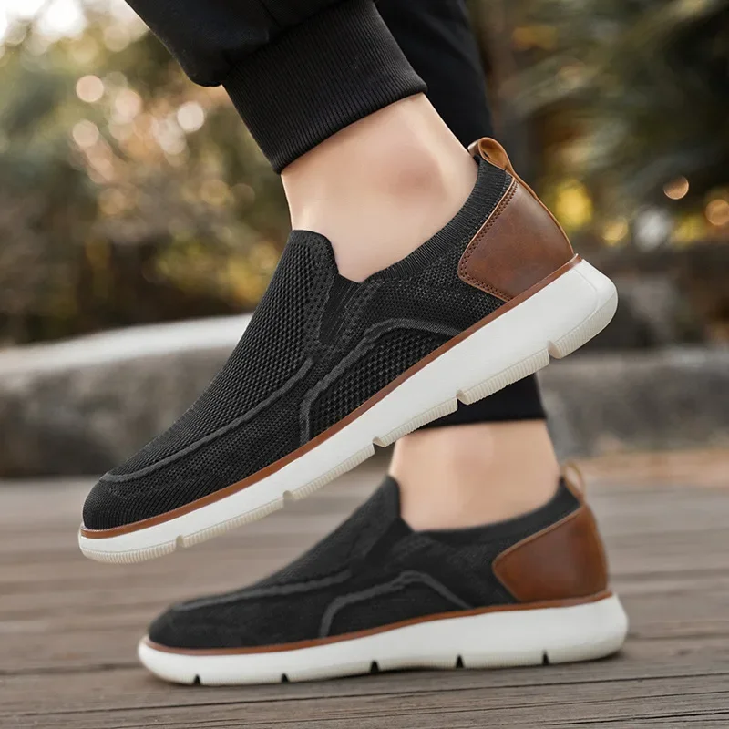 Arlo Knitted Sneakers