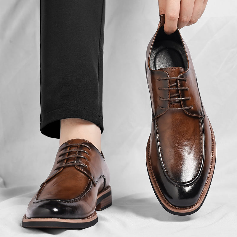 Classic Leather Dress Shoes in Regency Style