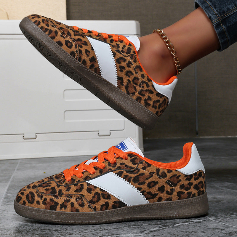 Zora Vintage-Inspired Sneakers