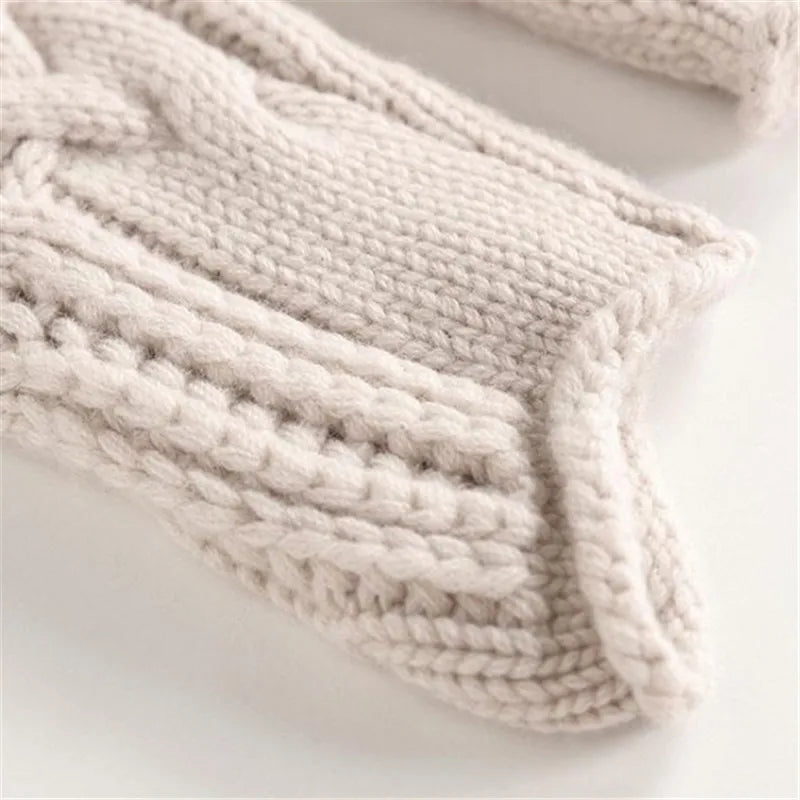 Avery Luxurious Cashmere Sweater