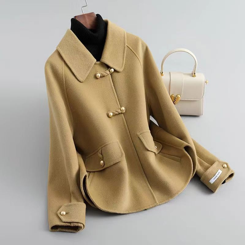 Sofia Amoretti Outerwear