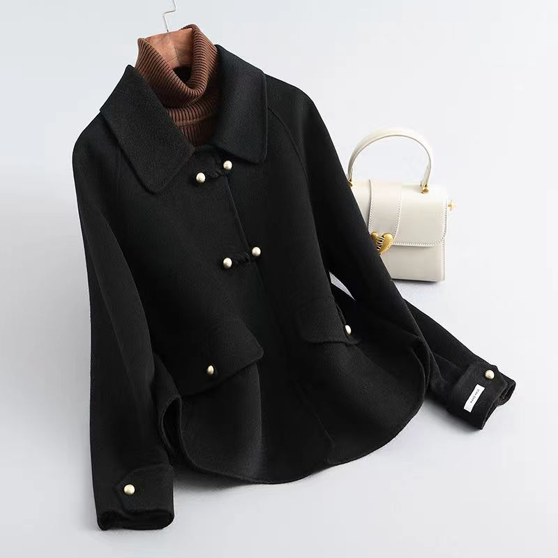 Sofia Amoretti Outerwear