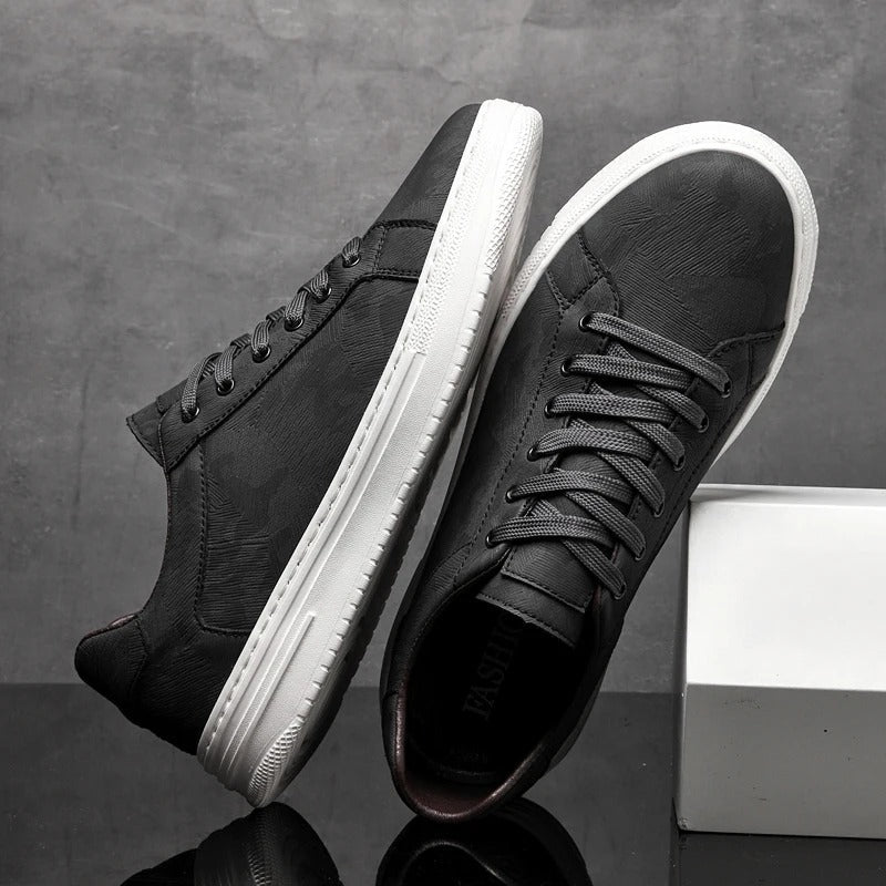 Hudson Timeless Sneaker